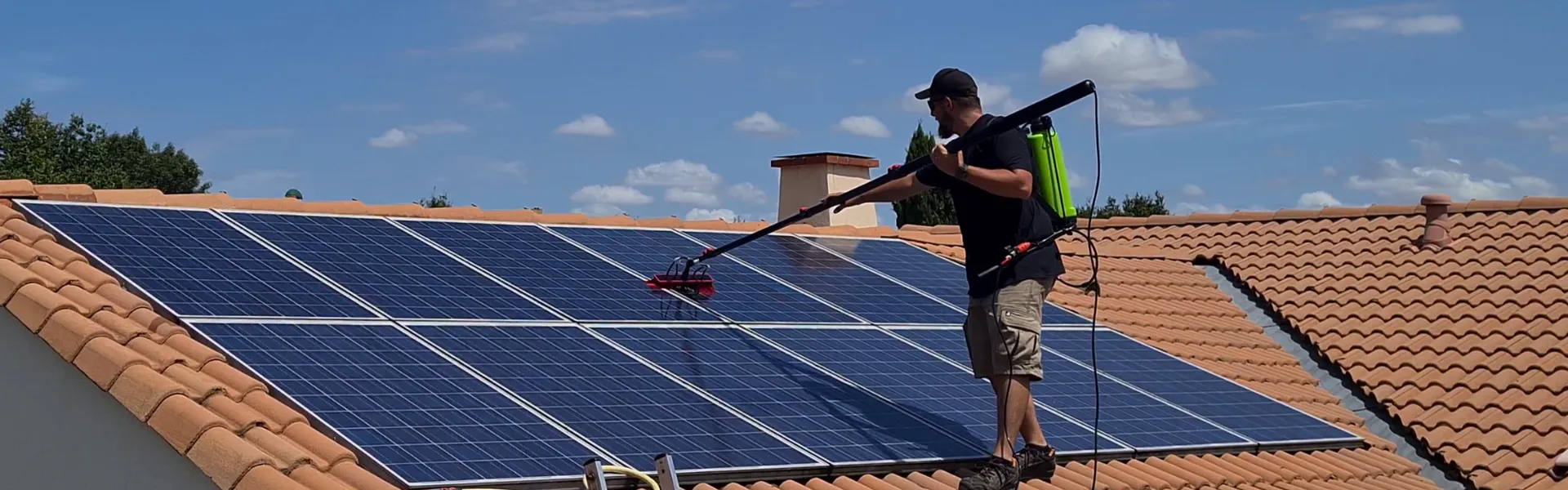 Entretien et maintenance panneaux photovoltaïques vendee